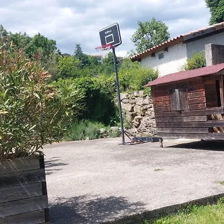 Le Vesseaux